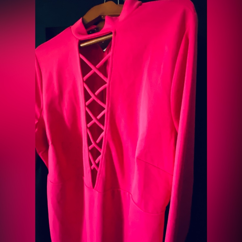 NWT Forever 21 hot pink bodycon mini dress. Size 2T
